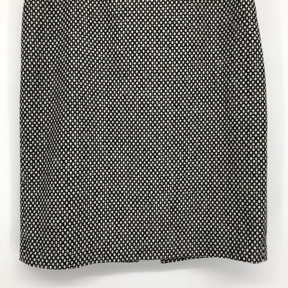 Lord & Taylor Black + white geometric print acrylic knit pencil skirt size 6 - Picture 8 of 13